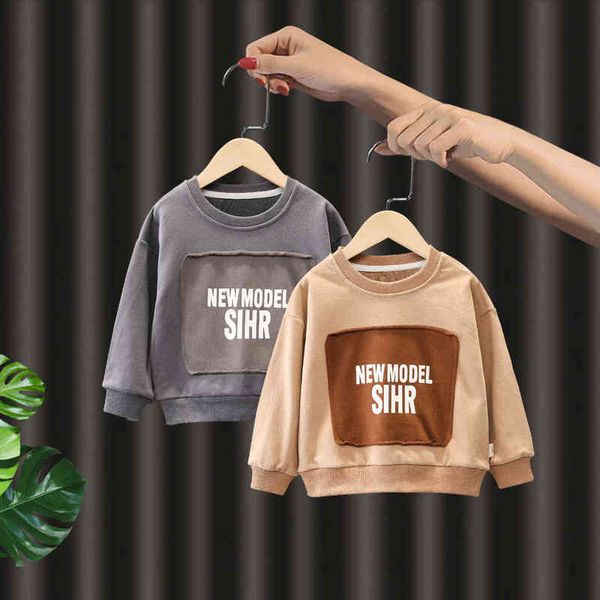 2021 autumn cotton children sweatshirt t shirts baby boys clothes long sleeve spliced casual hoodiest shirt kids t shirt g1209, Blue
2021 autumn cotton children sweatshirt t shirts baby boys clothes long sleeve spliced casual hoodiest shirt kids t shirt g1209, Blue