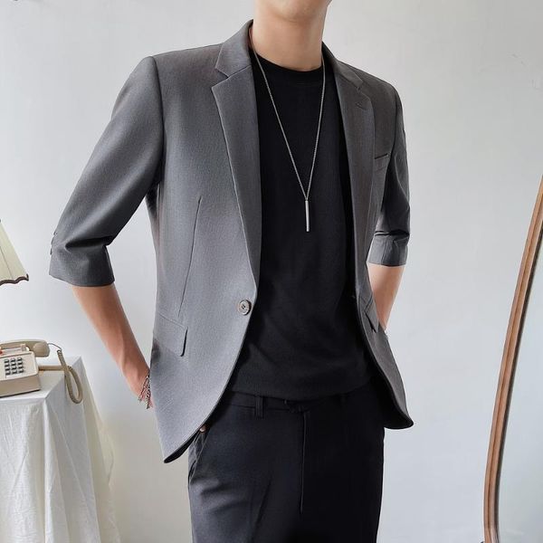 men's suits & blazers 2021 summer solid color men single button slim casual suit jackets gray wedding business blazer masculino social, White;black
men's suits & blazers 2021 summer solid color men single button slim casual suit jackets gray wedding business blazer masculino social, White;black