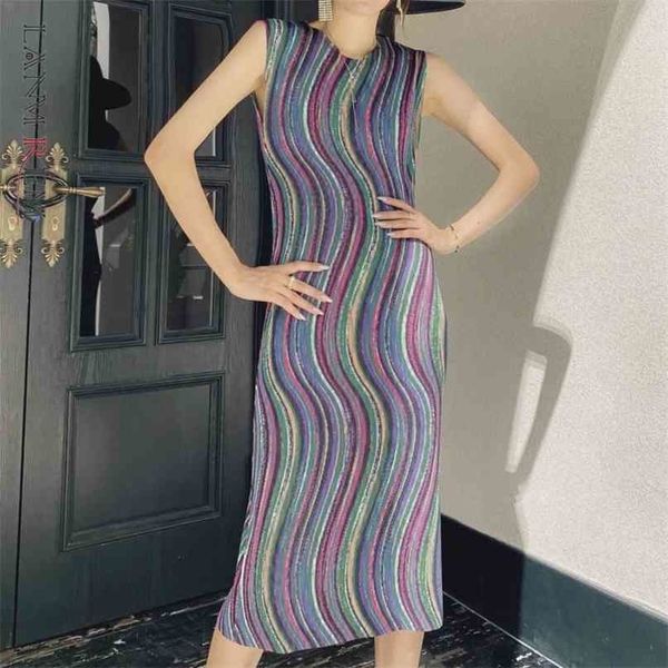 pleated dress summer sleeveless round neck temperament stripe high waist long suspender dresses 2d3631 210526, Black;gray
pleated dress summer sleeveless round neck temperament stripe high waist long suspender dresses 2d3631 210526, Black;gray