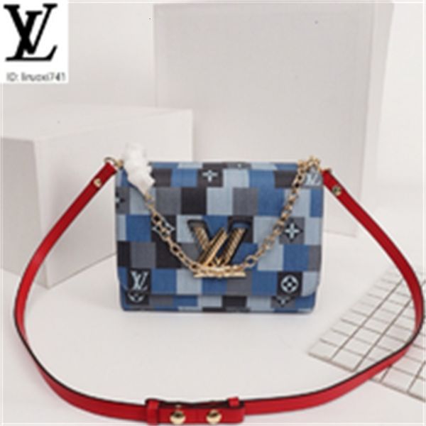 brand designer luxury weio m50281 lange western style all-match diagonal bag women handbags iconic bags handles shoulder bags totes cros, Red;black
brand designer luxury weio m50281 lange western style all-match diagonal bag women handbags iconic bags handles shoulder bags totes cros, Red;black