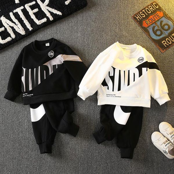 clothing sets stripe stitching brand for boys hooded jacket+pants 2pcs children sport suit 2 -12 years baby clothes set, White
clothing sets stripe stitching brand for boys hooded jacket+pants 2pcs children sport suit 2 -12 years baby clothes set, White