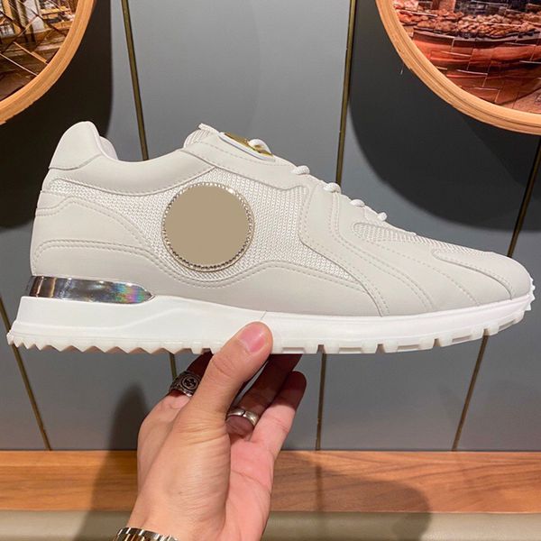 mens sports shoes black fashion casual classic sneakers breathable mesh surface non-slip wear-resistant soles designer sneakers
mens sports shoes black fashion casual classic sneakers breathable mesh surface non-slip wear-resistant soles designer sneakers