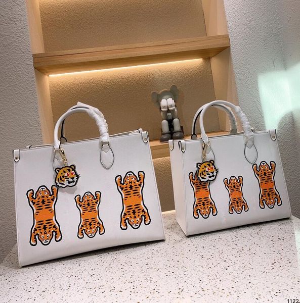 fashion crafty onthego mm gm pm m44925 women luxurys designers bags genuine leather handbags messenger crossbody shoulder bag totes wallet b
fashion crafty onthego mm gm pm m44925 women luxurys designers bags genuine leather handbags messenger crossbody shoulder bag totes wallet b