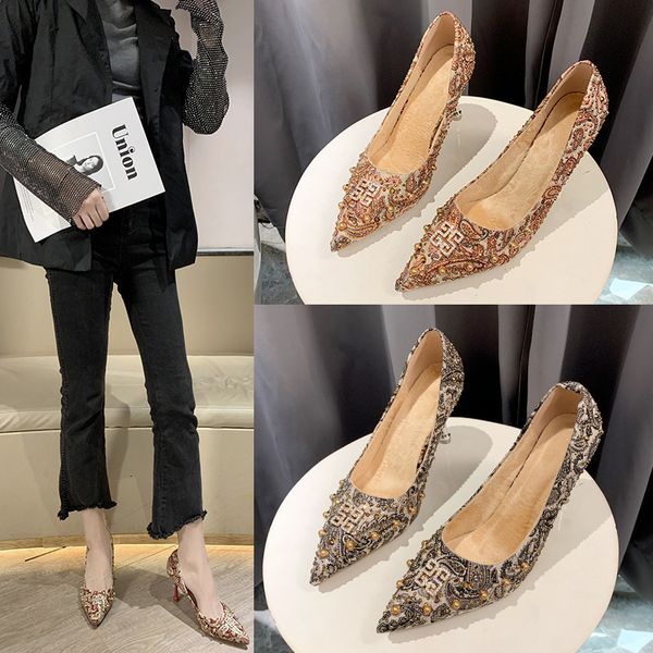 xiuhe female net red chine bride wedding rivet high heels banquet toast drs sho, Black
xiuhe female net red chine bride wedding rivet high heels banquet toast drs sho, Black