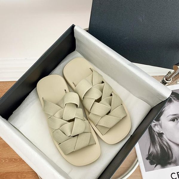 slippers 2021 fashion for women solid color casual flat beach sandals cross tie open toe ladies zapato mujer, Black
slippers 2021 fashion for women solid color casual flat beach sandals cross tie open toe ladies zapato mujer, Black