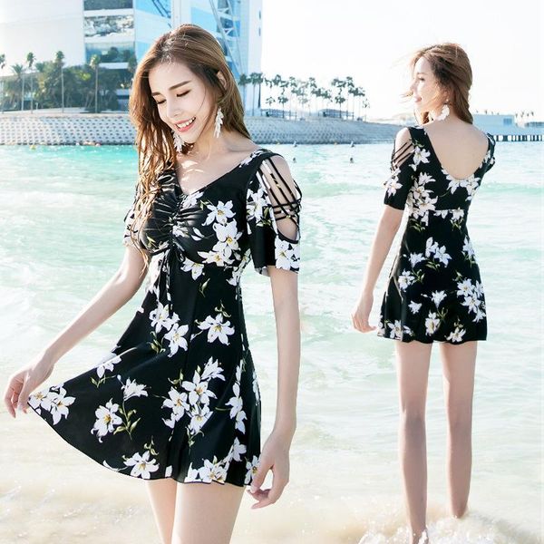 one-piece suits nodelay two piece swimsuit 2021 conservative swimwear summer lotus sleeve padded bathing anti-uv print swim suit
one-piece suits nodelay two piece swimsuit 2021 conservative swimwear summer lotus sleeve padded bathing anti-uv print swim suit