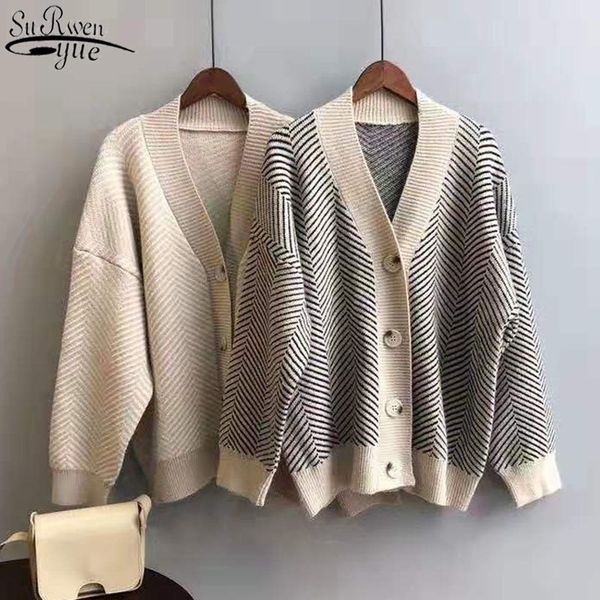 vintage lazy wind single row buckle sweater v-neck korea cardigan loose chic irregular diamond texture coat woman 12031 210427, White;black
vintage lazy wind single row buckle sweater v-neck korea cardigan loose chic irregular diamond texture coat woman 12031 210427, White;black