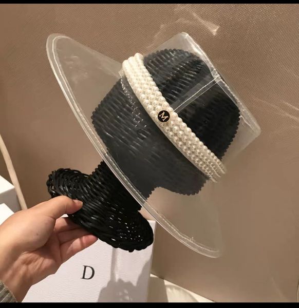 star sun li same hat transparent flat sewing bead big brim hat usa version shows off pvc street shooting fisherman's hat m label, Black;white
star sun li same hat transparent flat sewing bead big brim hat usa version shows off pvc street shooting fisherman's hat m label, Black;white