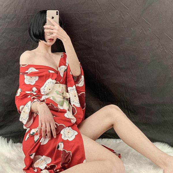 women's sleepwear japanese kimono cosplay geisha bath gown printed long robe nightwear home clothes intimate lingerie yukata lady night, Black;red
women's sleepwear japanese kimono cosplay geisha bath gown printed long robe nightwear home clothes intimate lingerie yukata lady night, Black;red