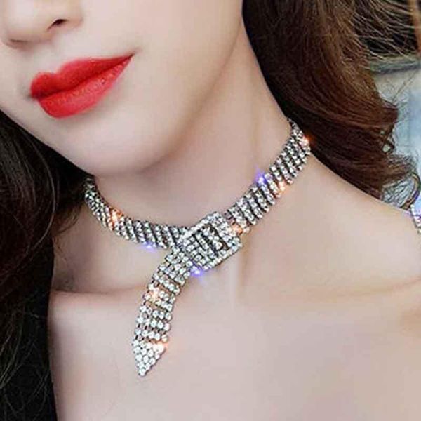chains neck chain for women sparkling silver color crystal collar necklace bride wedding party diamante rhinestone choker
chains neck chain for women sparkling silver color crystal collar necklace bride wedding party diamante rhinestone choker