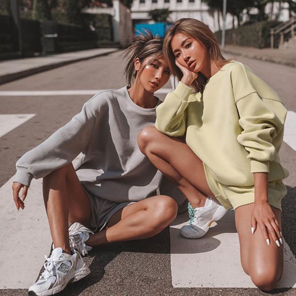 women's tracksuits fashion sets 2021 autumn casual solid set long sleeve sweatshirts and shorts high streetwear loose two pieces clothe, Gray
women's tracksuits fashion sets 2021 autumn casual solid set long sleeve sweatshirts and shorts high streetwear loose two pieces clothe, Gray