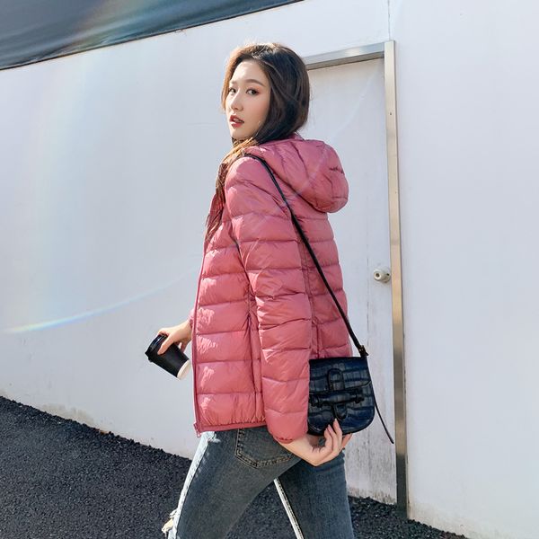 light short down jacket 2021 new female big size white duckling winter warm t fashion coat, Black
light short down jacket 2021 new female big size white duckling winter warm t fashion coat, Black