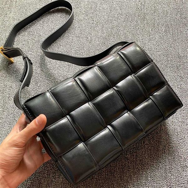 women luxurys designers bags crossbody bag shoulder designer handbags deluxe totes high-quality wallet purse sac de mode fashion pillow poch
women luxurys designers bags crossbody bag shoulder designer handbags deluxe totes high-quality wallet purse sac de mode fashion pillow poch