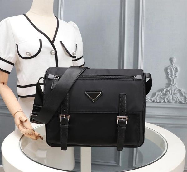 school bags 2021 black nylon canvas waterproof messenger bag outdoor travel backpack fashion zipper wallet
school bags 2021 black nylon canvas waterproof messenger bag outdoor travel backpack fashion zipper wallet