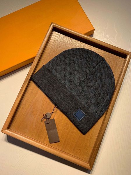 fashion men winter warm hat for knitted casual beanies skullies wool hats brand outdoor solid gorros, Blue;gray
fashion men winter warm hat for knitted casual beanies skullies wool hats brand outdoor solid gorros, Blue;gray