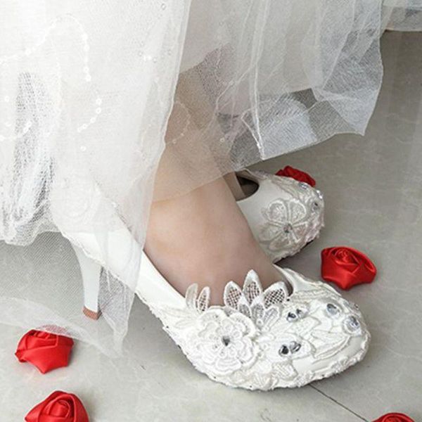 dress shoes plus size 41 42 wedding woman platforms round toes lace flower bridal ladies party pumps in stock, Black
dress shoes plus size 41 42 wedding woman platforms round toes lace flower bridal ladies party pumps in stock, Black