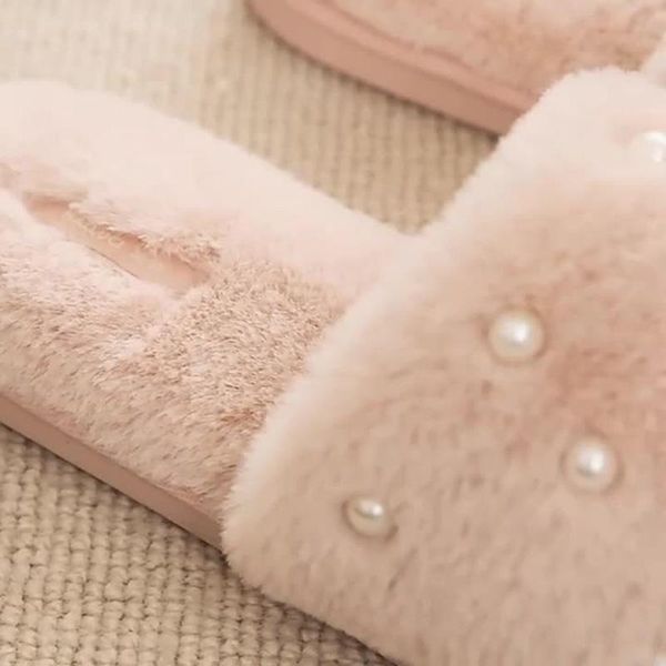 slippers 2021winter women house girls faux fur warm flat shoes female slip on home furry ladies pearl sequins cotton, Black
slippers 2021winter women house girls faux fur warm flat shoes female slip on home furry ladies pearl sequins cotton, Black