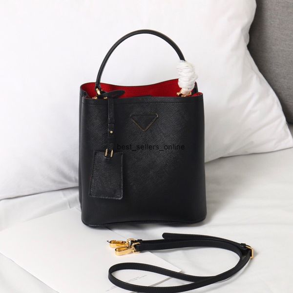 bucket wallet latest ladies handbag leather bag womens handbags lady purse removable shoulder strap, Red;black
bucket wallet latest ladies handbag leather bag womens handbags lady purse removable shoulder strap, Red;black