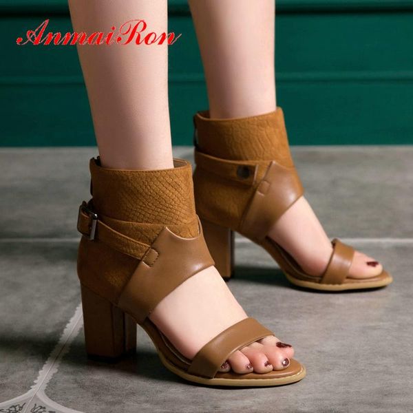 dress shoes anmairon 2021 pu basic casual round toe women patchwork flcok square high heels sandals cover heel fashion, Black
dress shoes anmairon 2021 pu basic casual round toe women patchwork flcok square high heels sandals cover heel fashion, Black