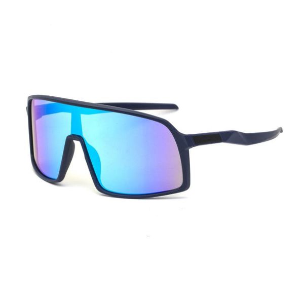 sunglasses polarized sports for couple european and american style fashion outdoor bicycle tide individuality, White;black
sunglasses polarized sports for couple european and american style fashion outdoor bicycle tide individuality, White;black