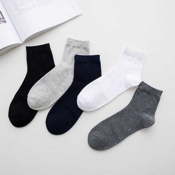 socks autumn and winter business cotton medium tube breathable casual men's socks, Black
socks autumn and winter business cotton medium tube breathable casual men's socks, Black