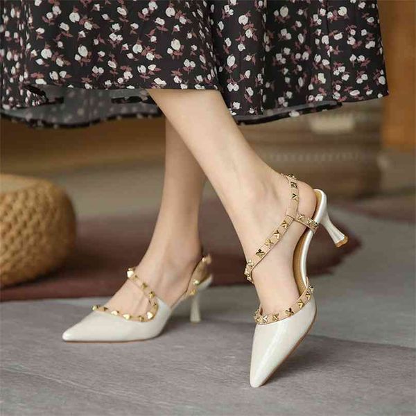 2021 baotou hollow 2021 sandals spring women's rivet shoes thin heel pointed high heels women's back empty four seasons single sho, Black
2021 baotou hollow 2021 sandals spring women's rivet shoes thin heel pointed high heels women's back empty four seasons single sho, Black