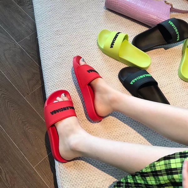paris ins family letter slippers 2020 new version net red casual slippers for couples designers outlet ysj, Black
paris ins family letter slippers 2020 new version net red casual slippers for couples designers outlet ysj, Black