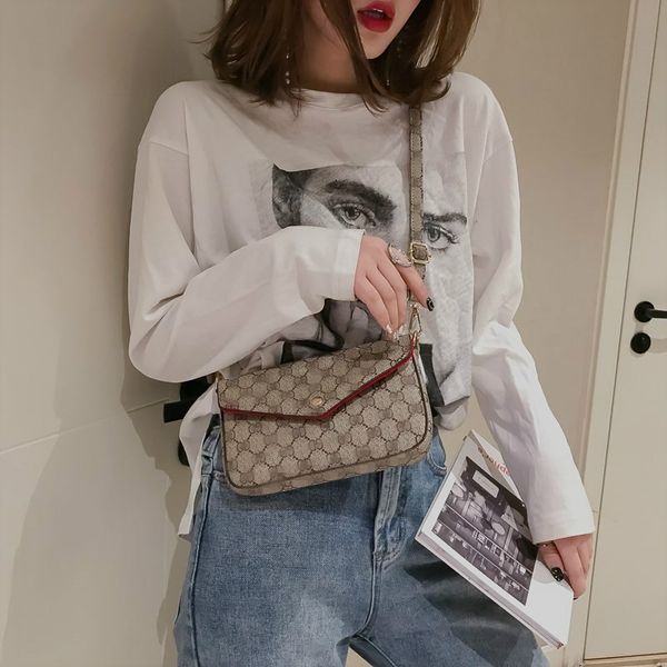 80% off fashion new women's bag single shoulder messenger bag small versatile three piece chain square handbags
80% off fashion new women's bag single shoulder messenger bag small versatile three piece chain square handbags