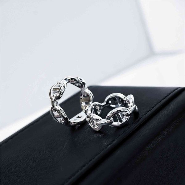 ring 925 sterling silver high version pig nose female hollow interlocking ins japan and south korea fashion versatile band hair
ring 925 sterling silver high version pig nose female hollow interlocking ins japan and south korea fashion versatile band hair