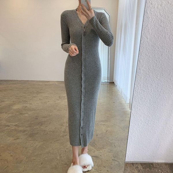 casual dresses korean chic solid slim bodycon v-neck single breasted long sleeve knit robe female 2021 fall fashion elegant vestidos, Black;gray
casual dresses korean chic solid slim bodycon v-neck single breasted long sleeve knit robe female 2021 fall fashion elegant vestidos, Black;gray