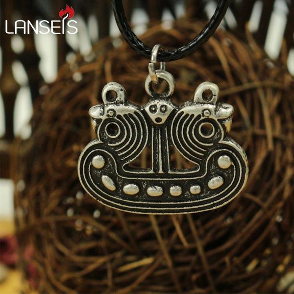 pendant necklaces lanseis10pc viking ship.this is a stylized ship originally it was brooch were symbolic of the legendary vikings, Silver
pendant necklaces lanseis10pc viking ship.this is a stylized ship originally it was brooch were symbolic of the legendary vikings, Silver