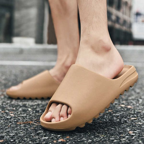 2020 new coconut slippers men's thick bottomed kanye bread flip flop women's sandals lovers' ins net red beach shoes ysj e0mb, Black
2020 new coconut slippers men's thick bottomed kanye bread flip flop women's sandals lovers' ins net red beach shoes ysj e0mb, Black