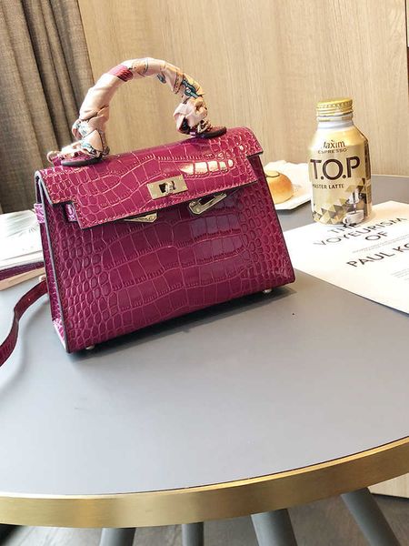 designer handbags crocodile herme s kellys women's second generation bag 2021 new fashion leather mini handbag
designer handbags crocodile herme s kellys women's second generation bag 2021 new fashion leather mini handbag