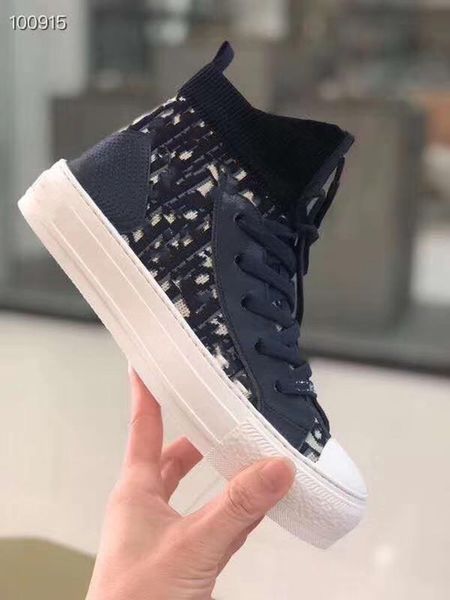 walk'n sneakers twill printed gray technical knitted fabric letter stitching casual shoes, Black
walk'n sneakers twill printed gray technical knitted fabric letter stitching casual shoes, Black
