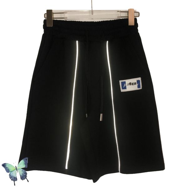 fashion shorts skateboards men women button reflevtive line short pants, White;black
fashion shorts skateboards men women button reflevtive line short pants, White;black