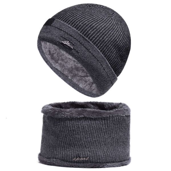 men's striped knitting hat in autumn and wool bib high grade two piece set fashionable warm plush winter windproof, Blue;gray
men's striped knitting hat in autumn and wool bib high grade two piece set fashionable warm plush winter windproof, Blue;gray