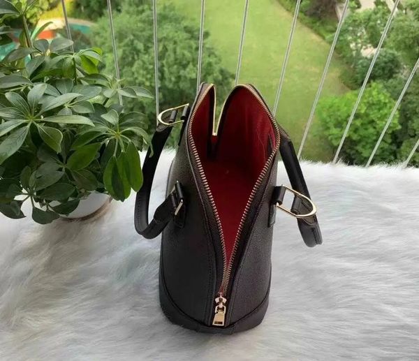 designer bag handbag totes shoulder bags genuine leather cross body lock tag chain strap lady zipper pocket wallet purse luxury handbags dro
designer bag handbag totes shoulder bags genuine leather cross body lock tag chain strap lady zipper pocket wallet purse luxury handbags dro