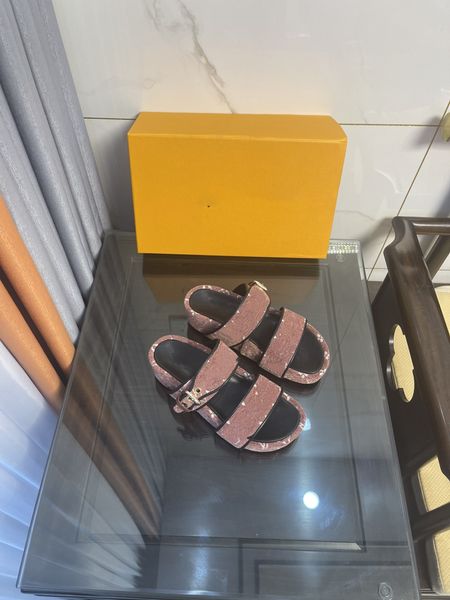 slippers solid color leather flipflops women belt buckle flat shoes ladies slip on beach sandals outdoor slides 1216, Black
slippers solid color leather flipflops women belt buckle flat shoes ladies slip on beach sandals outdoor slides 1216, Black