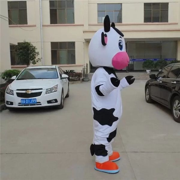 2022 cute cattle mascot costume halloween christmas cartoon character outfits suit advertising leaflets clothings carnival adults outfit, Red;yellow
2022 cute cattle mascot costume halloween christmas cartoon character outfits suit advertising leaflets clothings carnival adults outfit, Red;yellow