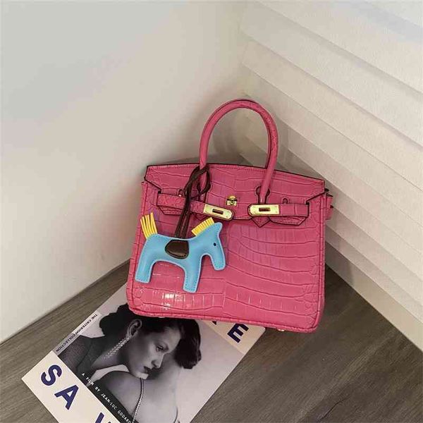 outlet herme 2021 leather large capacity buckle bag crocodiless pattern portable messenger shoulder bag luxuryss designerss wan
outlet herme 2021 leather large capacity buckle bag crocodiless pattern portable messenger shoulder bag luxuryss designerss wan