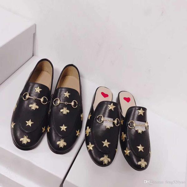 classic bee slippers fashion designer luxury woman shoes embroidery authentic cowhide flat shoes men women flat-heeled boat shoes, Black
classic bee slippers fashion designer luxury woman shoes embroidery authentic cowhide flat shoes men women flat-heeled boat shoes, Black