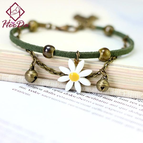 women sweet daisy ceramics bracelet lady fashion joker hand accessories girls rope chain bangle jewelry female charm bracelets, Golden;silver
women sweet daisy ceramics bracelet lady fashion joker hand accessories girls rope chain bangle jewelry female charm bracelets, Golden;silver