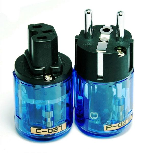 smart power plugs a pair of c-037 p-037e plug connector eu iec 
smart power plugs a pair of c-037 p-037e plug connector eu iec