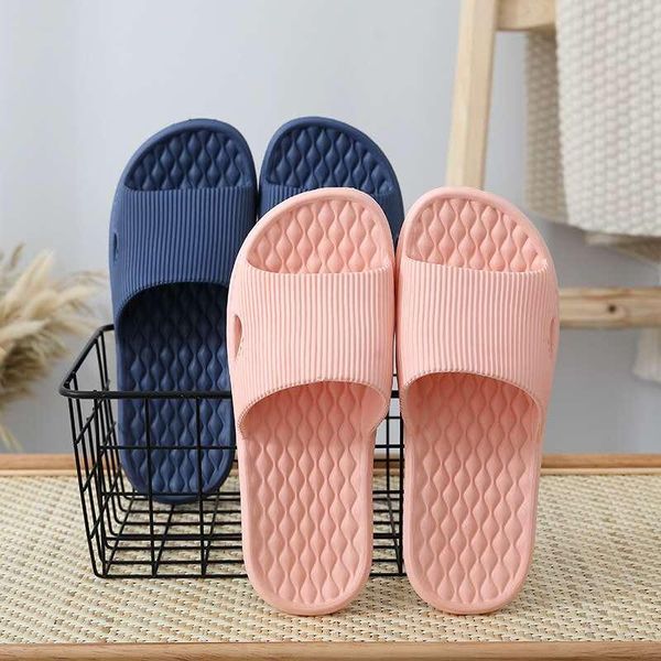 slippers 2021 simple and comfortable flat indoor non-slip, Black 
slippers 2021 simple and comfortable flat indoor non-slip, Black