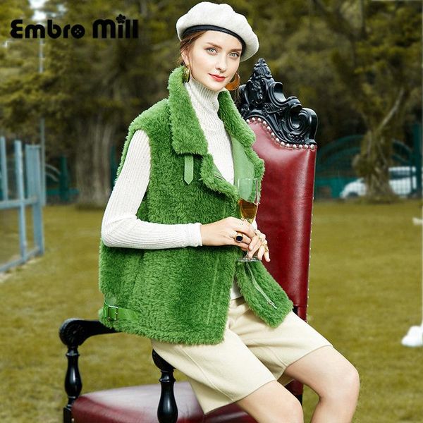 women's vests autumn and winter street style lady sheep shearing vest fashion runway loose jacket sleeveless s-xl, Black;white
women's vests autumn and winter street style lady sheep shearing vest fashion runway loose jacket sleeveless s-xl, Black;white