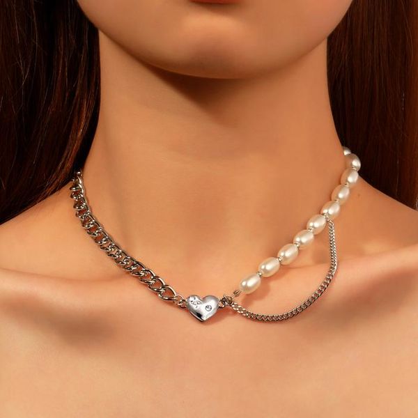 chokers korea simulated pearl stitching choker necklace for women love heart pendant clavicle chain simple fashion jewelry gift, Golden;silver
chokers korea simulated pearl stitching choker necklace for women love heart pendant clavicle chain simple fashion jewelry gift, Golden;silver