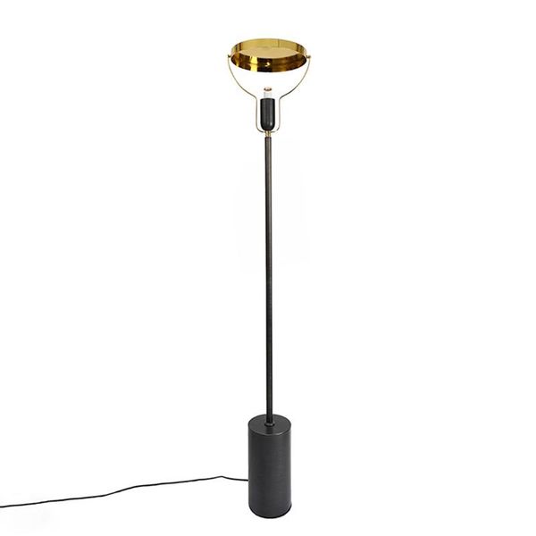 post modern originality metal floor lamp arts bedroom bedside a living room sofa tea table side designer lamps
post modern originality metal floor lamp arts bedroom bedside a living room sofa tea table side designer lamps