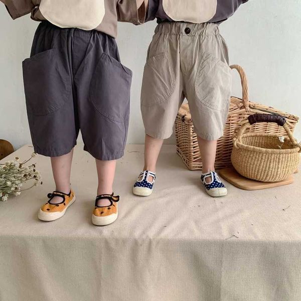 summer boys girls big pockets loose shorts children clothes cotton solid color all-match knee-length pants 210615, Black
summer boys girls big pockets loose shorts children clothes cotton solid color all-match knee-length pants 210615, Black