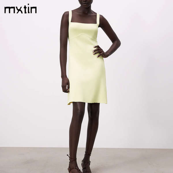 casual dresses 2021 women elegant yellow knit mini dress fashion autumn spaghetti strap female slim vestidos, Black;gray
casual dresses 2021 women elegant yellow knit mini dress fashion autumn spaghetti strap female slim vestidos, Black;gray