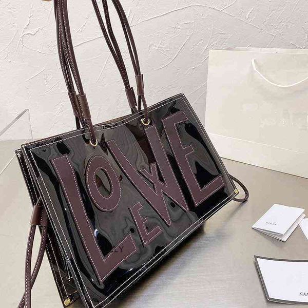 transparent bag women's 2021 new letter beach large capacity portable one shoulder jelly tote bagzly
transparent bag women's 2021 new letter beach large capacity portable one shoulder jelly tote bagzly
